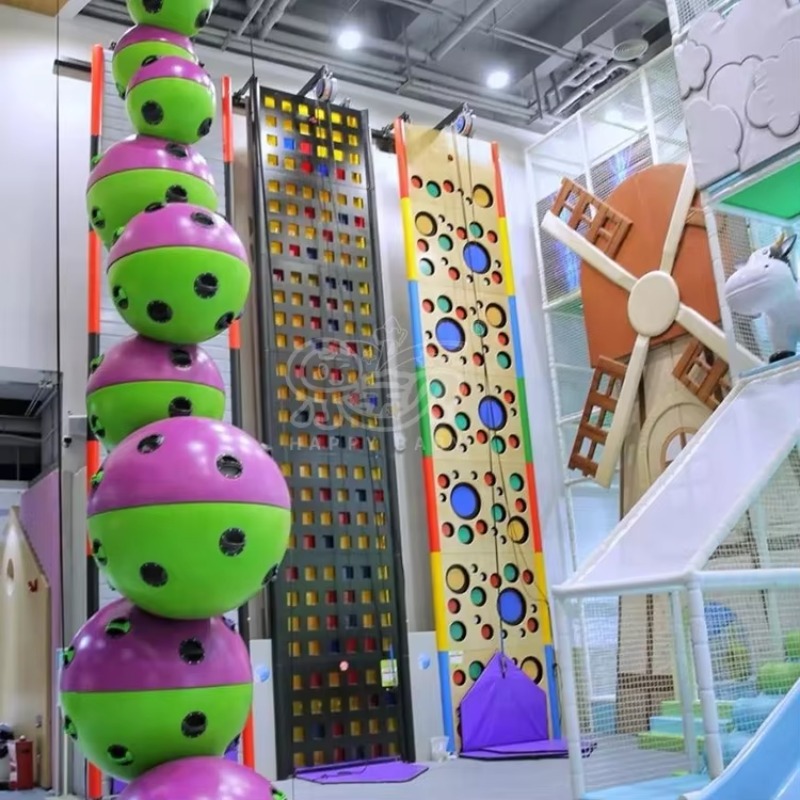 Outdoor Sports Center - Professionelle Kletterwand – Sport-Freizeitzentrum für den